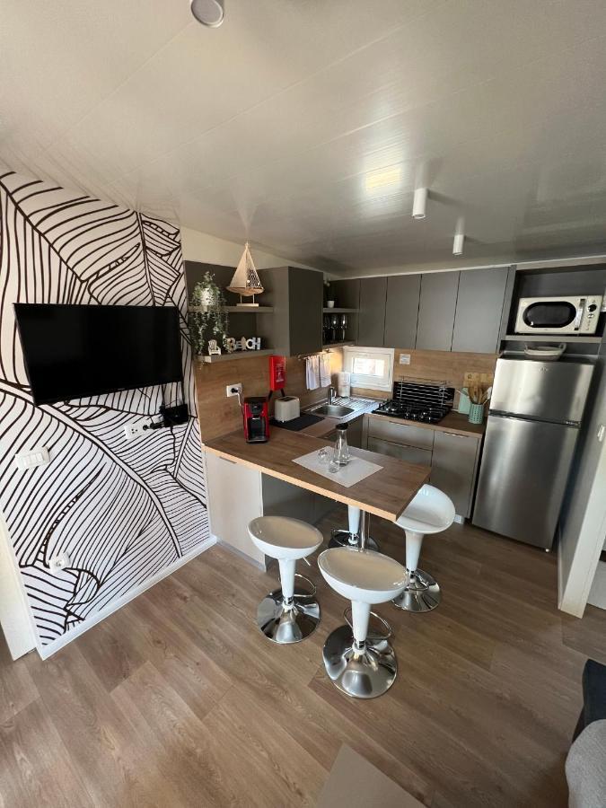 Mobile Home La Vida Биоград на Мору Екстериор снимка
