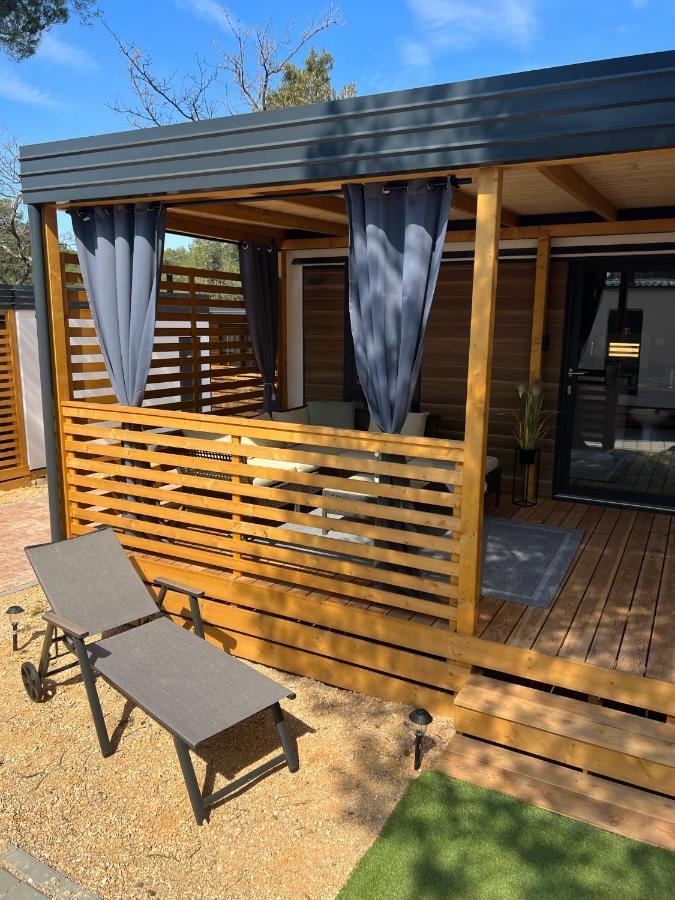 Mobile Home La Vida Биоград на Мору Екстериор снимка