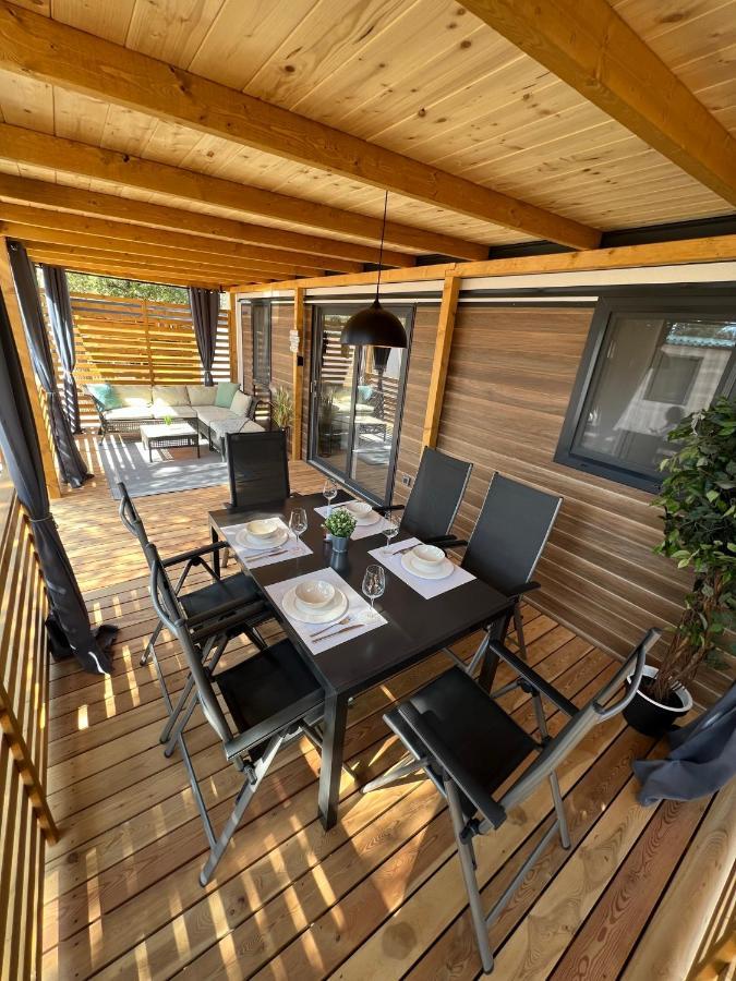 Mobile Home La Vida Биоград на Мору Екстериор снимка