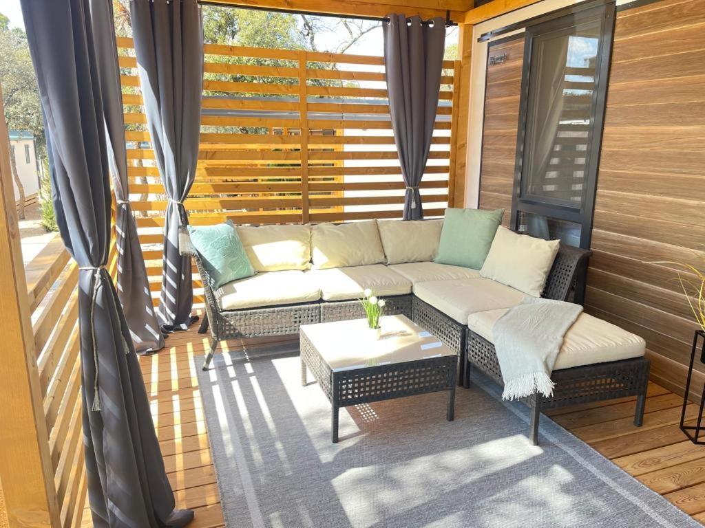 Mobile Home La Vida Биоград на Мору Екстериор снимка