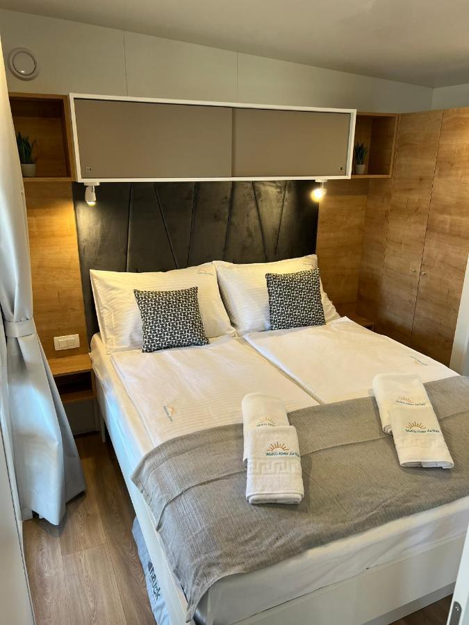 Mobile Home La Vida Биоград на Мору Екстериор снимка