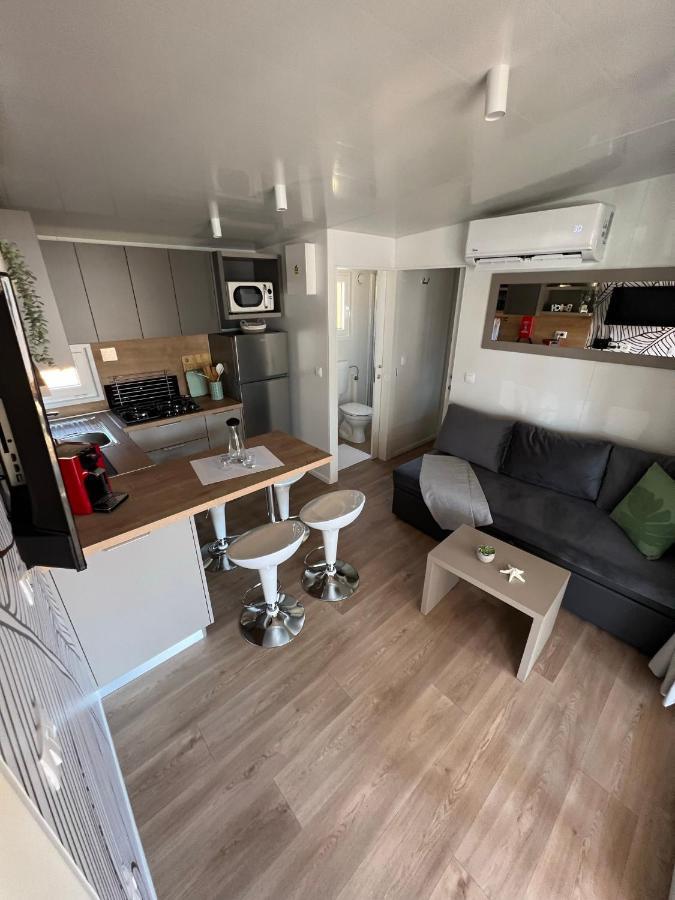 Mobile Home La Vida Биоград на Мору Екстериор снимка
