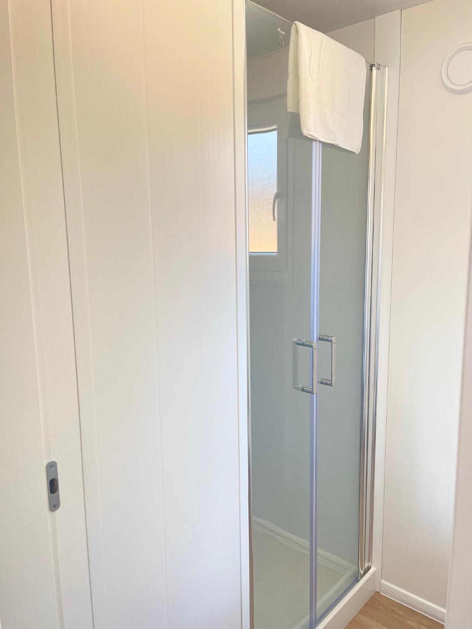 Mobile Home La Vida Биоград на Мору Екстериор снимка