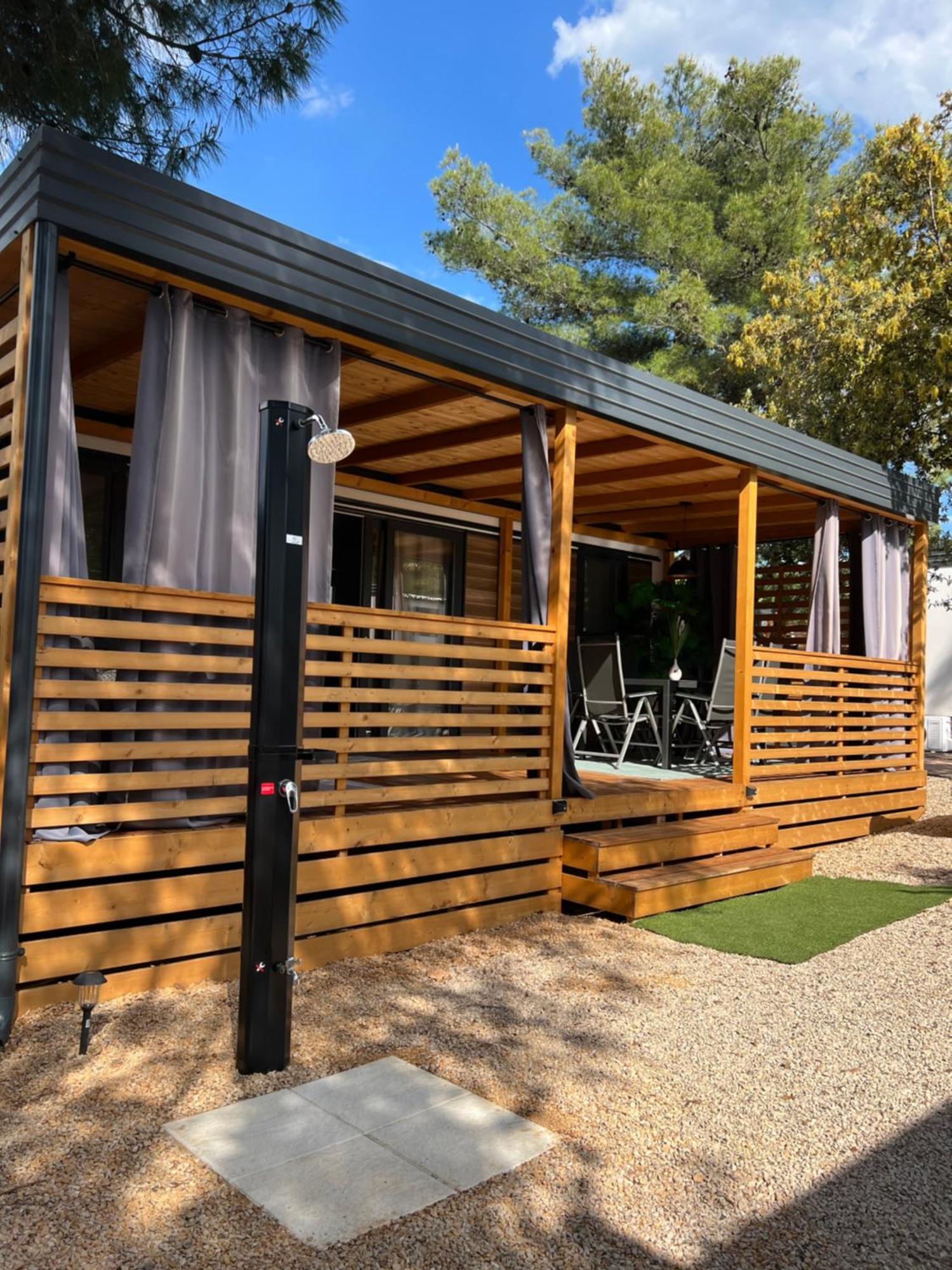 Mobile Home La Vida Биоград на Мору Екстериор снимка