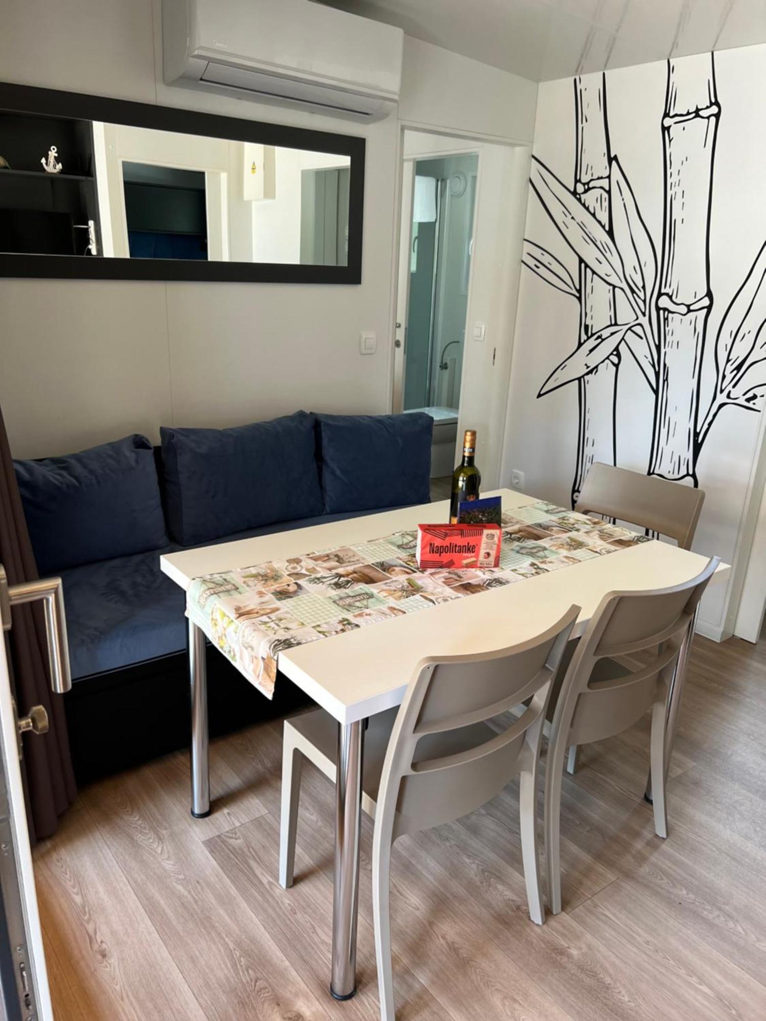 Mobile Home La Vida Биоград на Мору Екстериор снимка