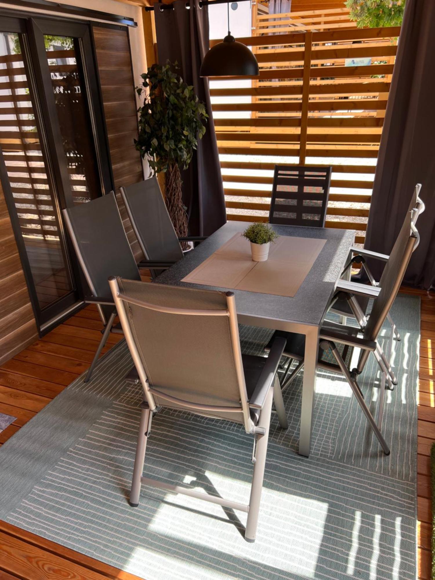 Mobile Home La Vida Биоград на Мору Екстериор снимка